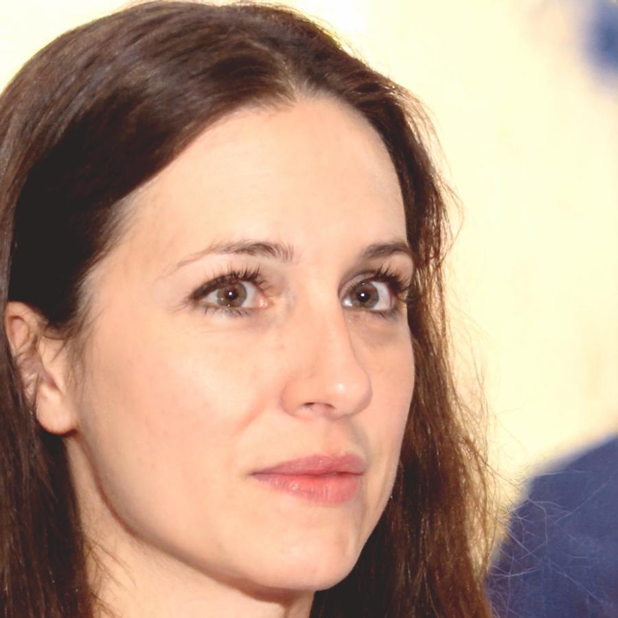 Portrait de Léonie Desmarais, formatrice en gestion budgétaire